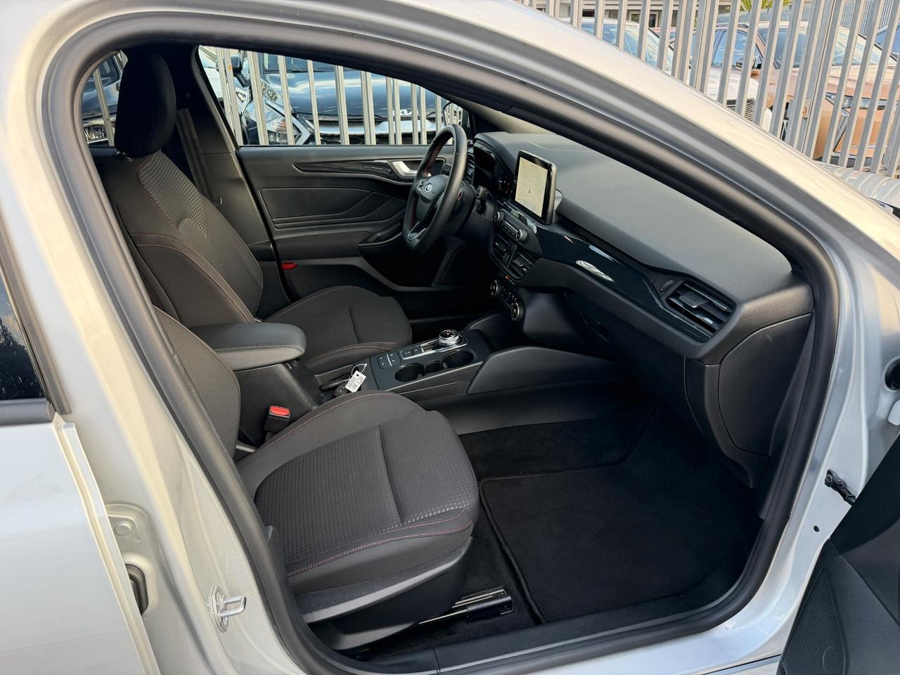 Ford Focus 1.5 EcoBlue 120 CV automatico SW ST-Line