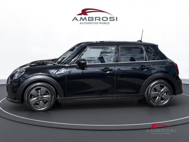 MINI Cooper 5 porte 1.5 Essential Auto