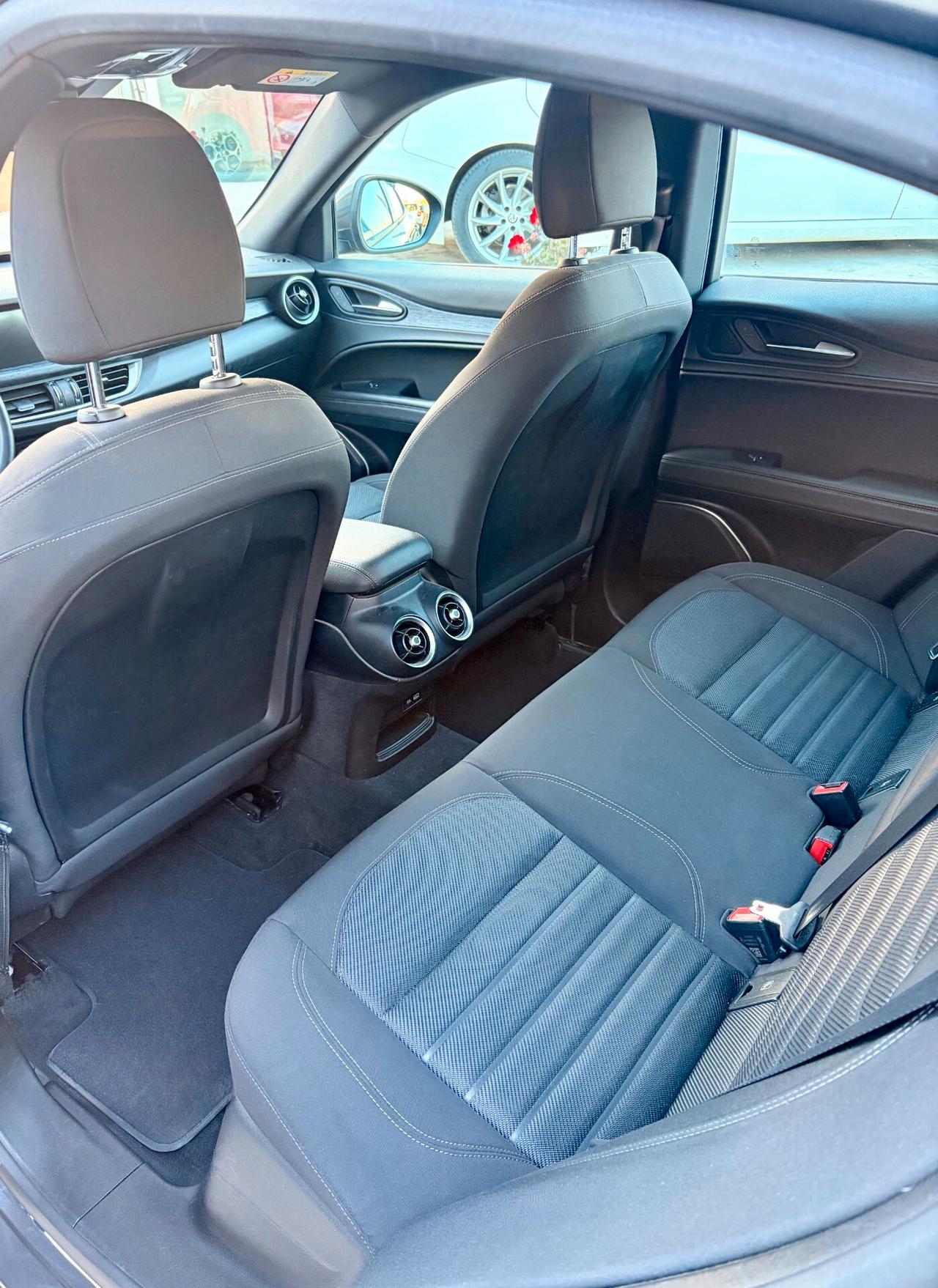 Alfa Romeo Stelvio 2.2 Turbodiesel 190 CV AT8 Q4 Super Business