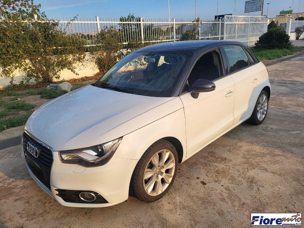 AUDI - A1 Sportback - 1.6 TDI S tronic S line edition