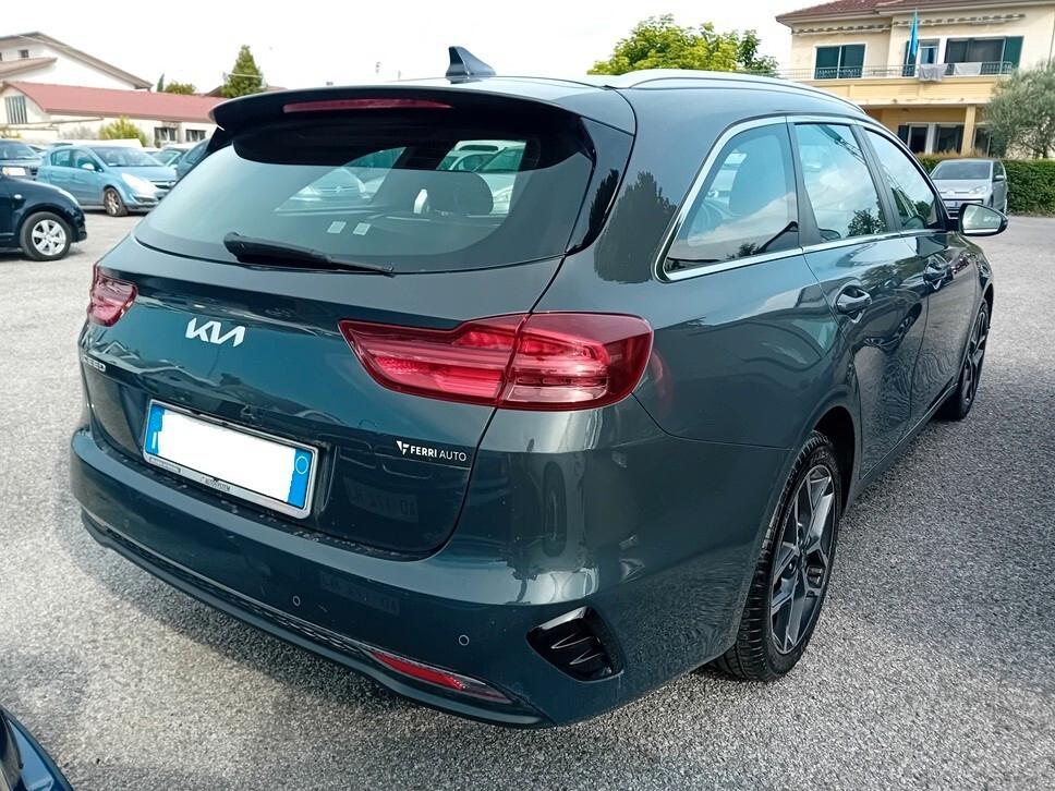 Kia Ceed 1.6 CRDi 136 CV MHEV DCT SW Business