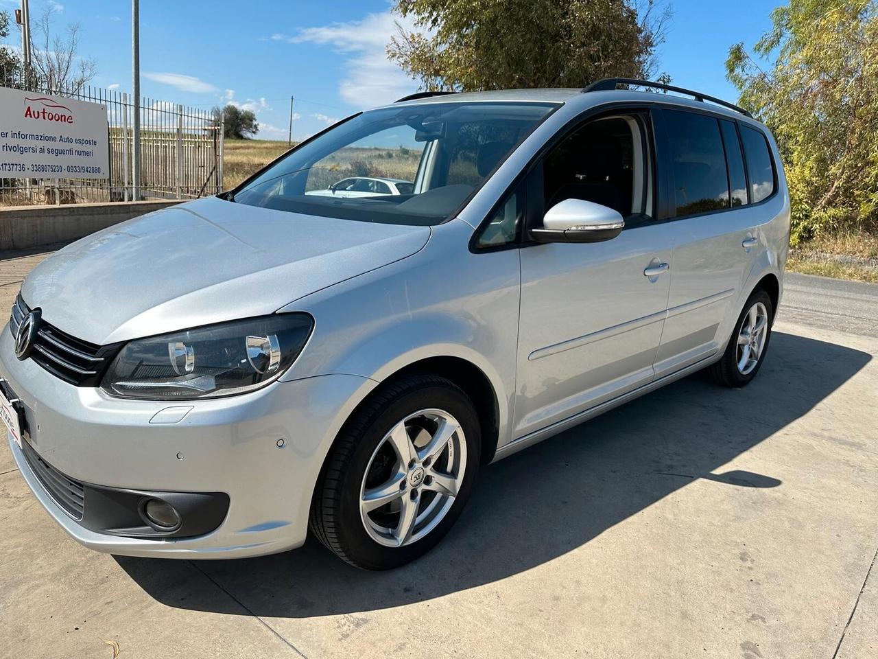 Volkswagen Touran 1.6 TDI DSG Comfortline neopatentati