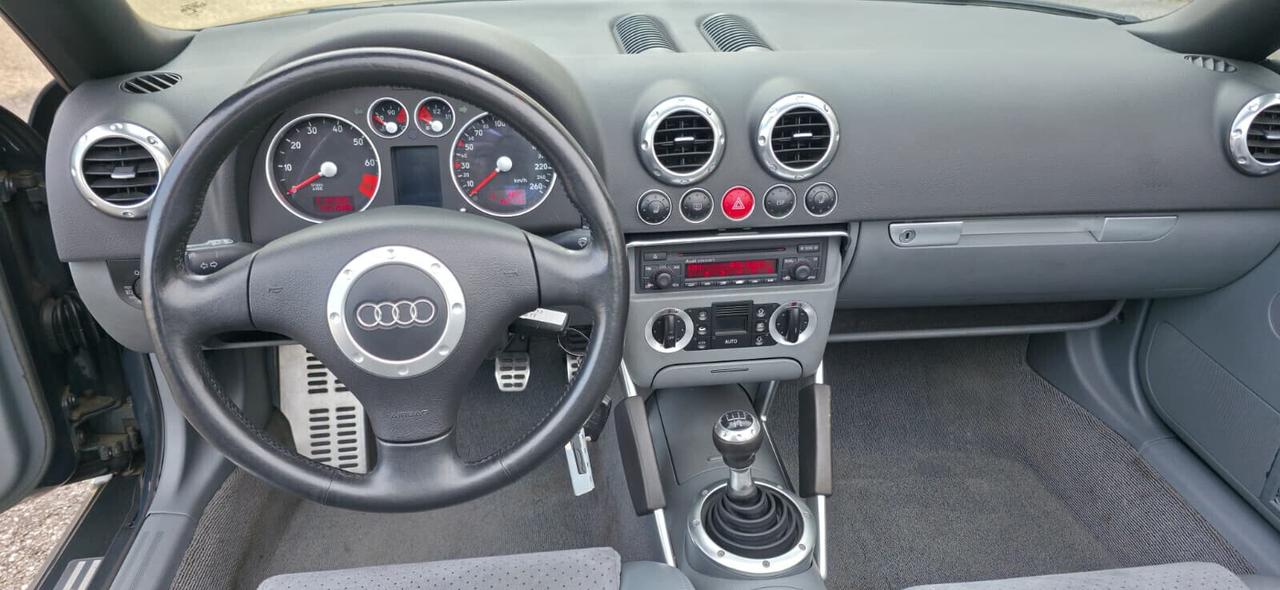 Audi TT Roadster 1.8 T 20V 150 CV cat