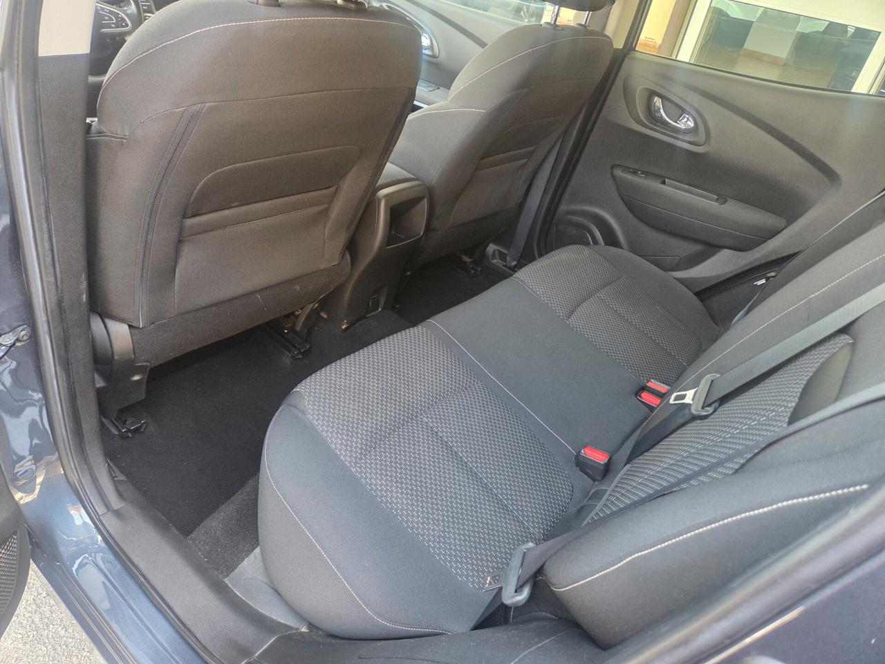 RENAULT KADJAR 1.5 110 CV ANNO 2016 KM CERTIFICATI