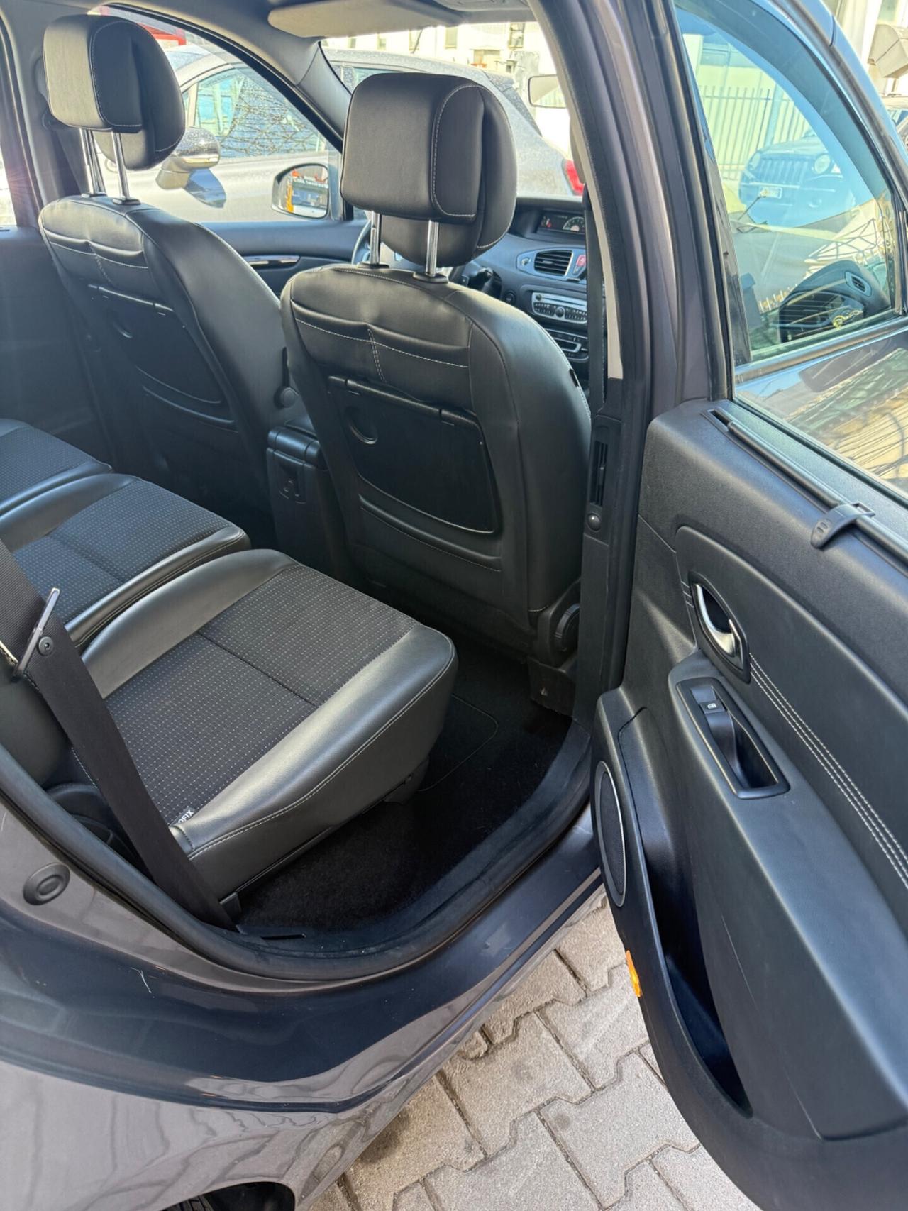 Renault Scenic X-Mod 1.6 dCi 130CV