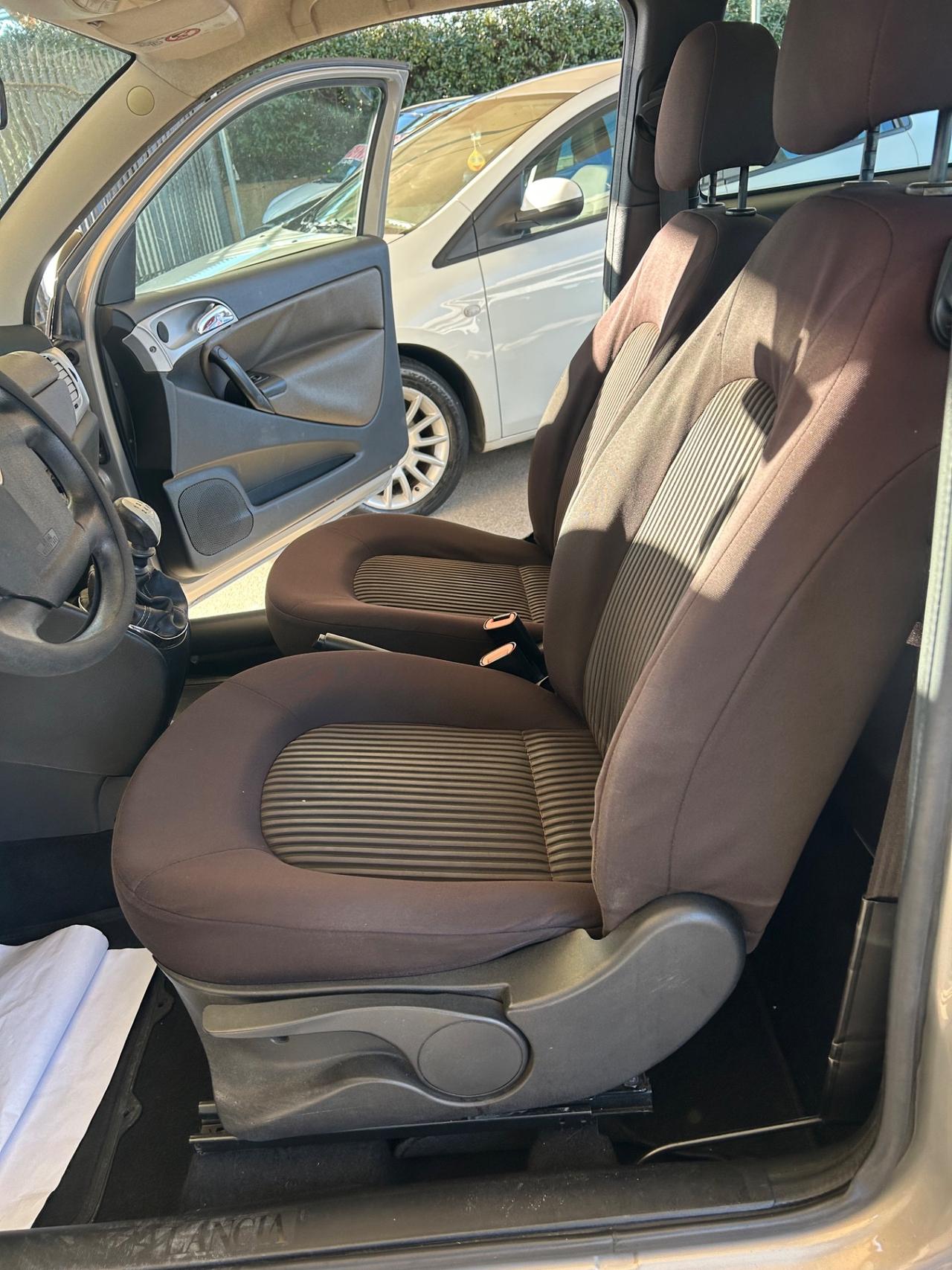 Lancia Ypsilon 1.4 Elle Ecochic GPL