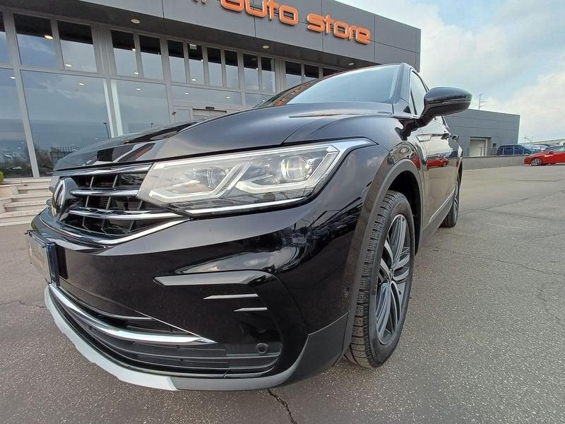 Volkswagen Tiguan 2.0 tdi Elegance 150cv dsg GARANZIA-KM CERTIFICATI