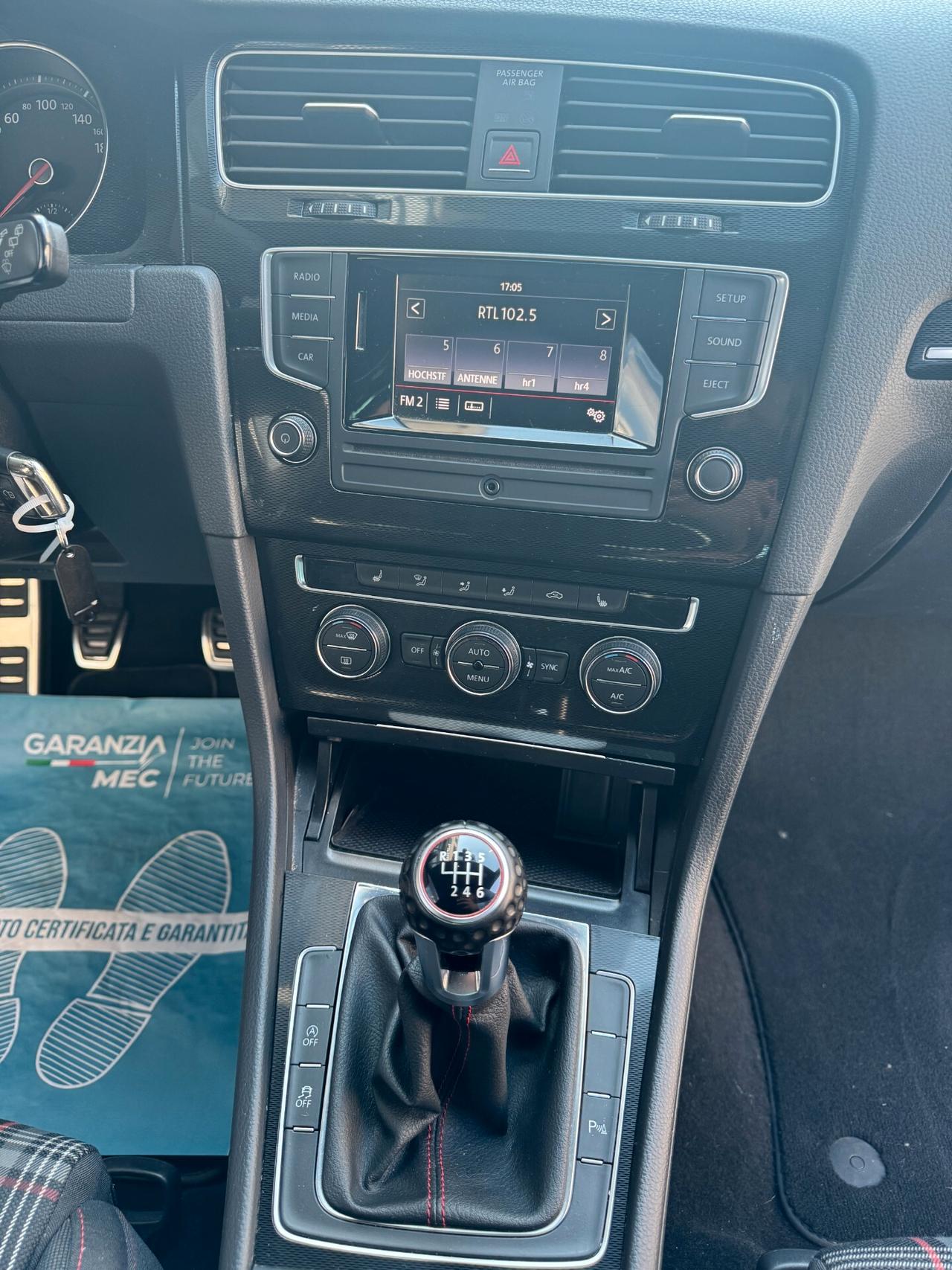 Volkswagen Golf GTI Performance 2.0 TSI 3p.