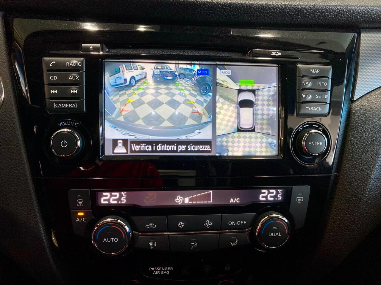 Nissan Qashqai 1.5 dCi N-Connecta