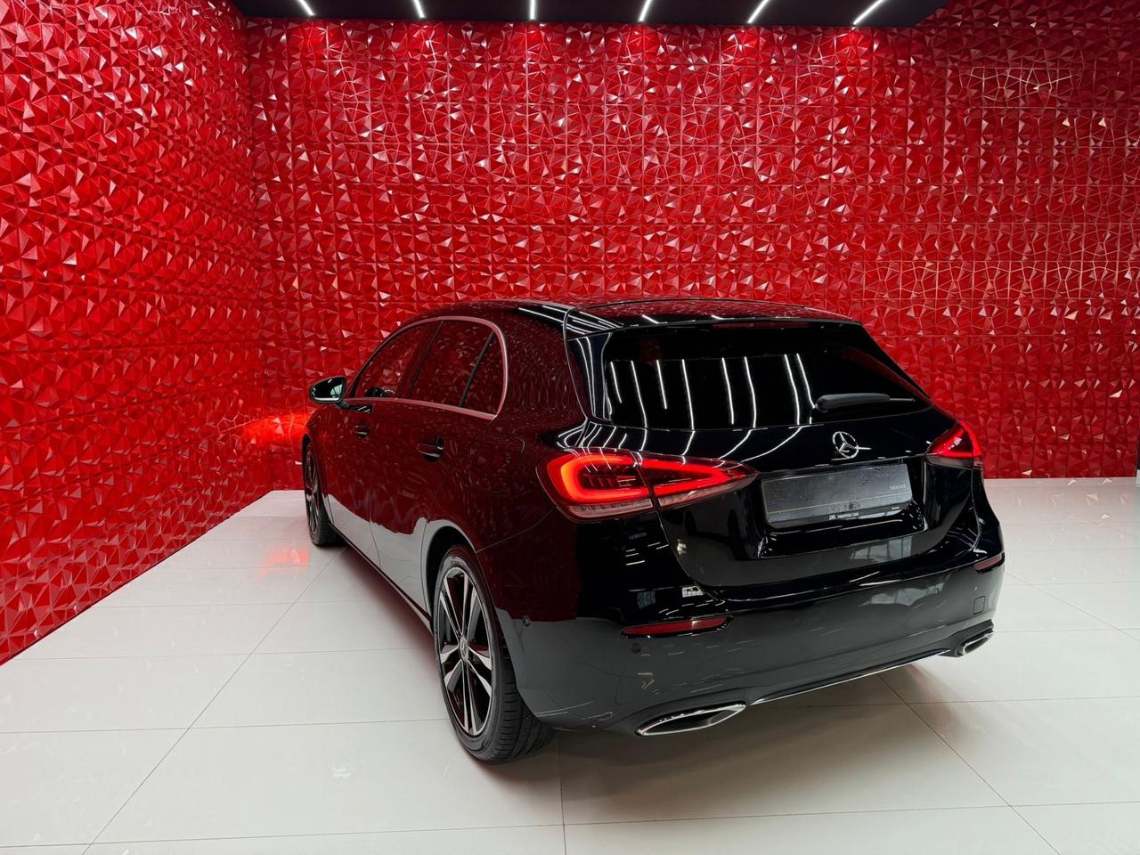 Mercedes-benz A 180 Automatic Premium OK NEOPATENTATI