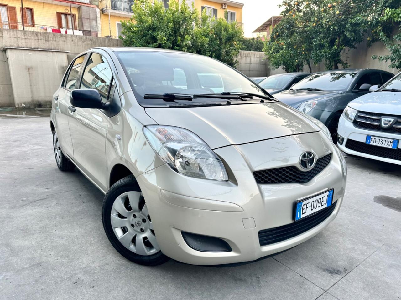 Toyota Yaris 1.0 meccanicamente perfetta!