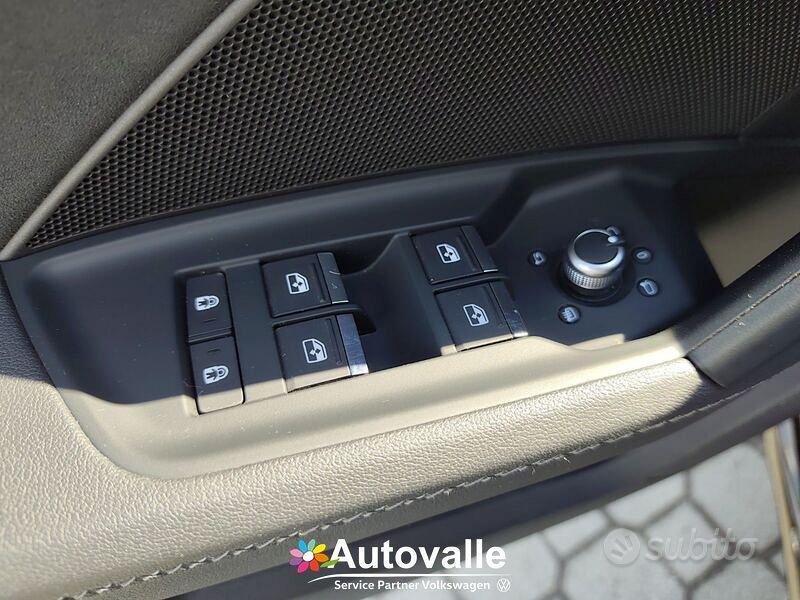 Audi A3 Sportback 35 2.0 tdi S line Edition s...