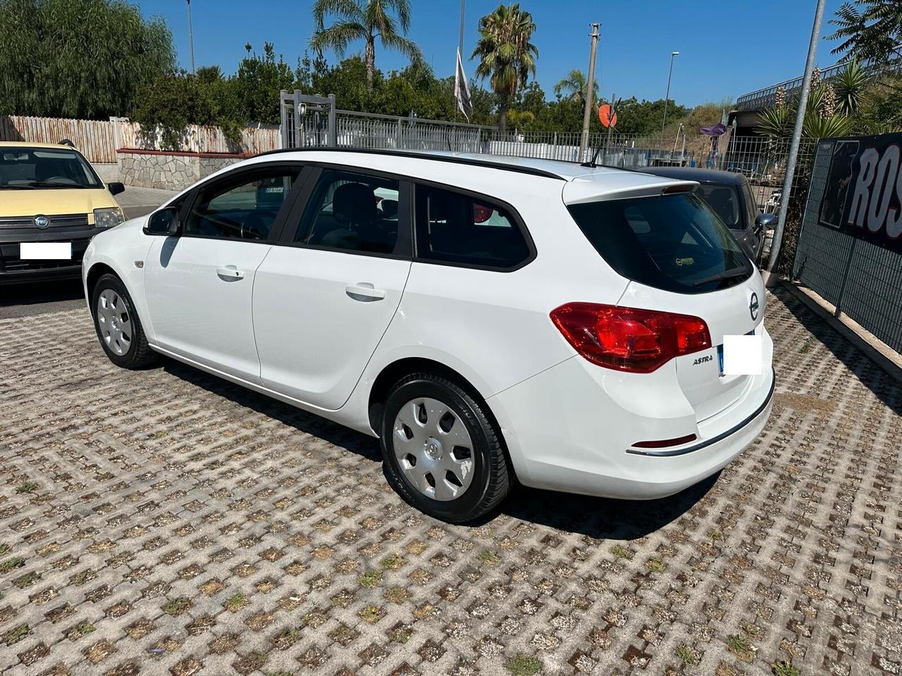 Opel Astra 1.7 CDTI 110CV EcoFLEX S&S Sports Tourer Elect. Fleet-09/2013