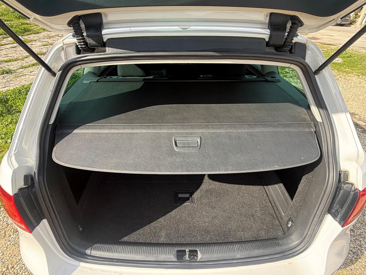 Volkswagen Passat Variant 2.0 TDI DSG **Motore nuovo**