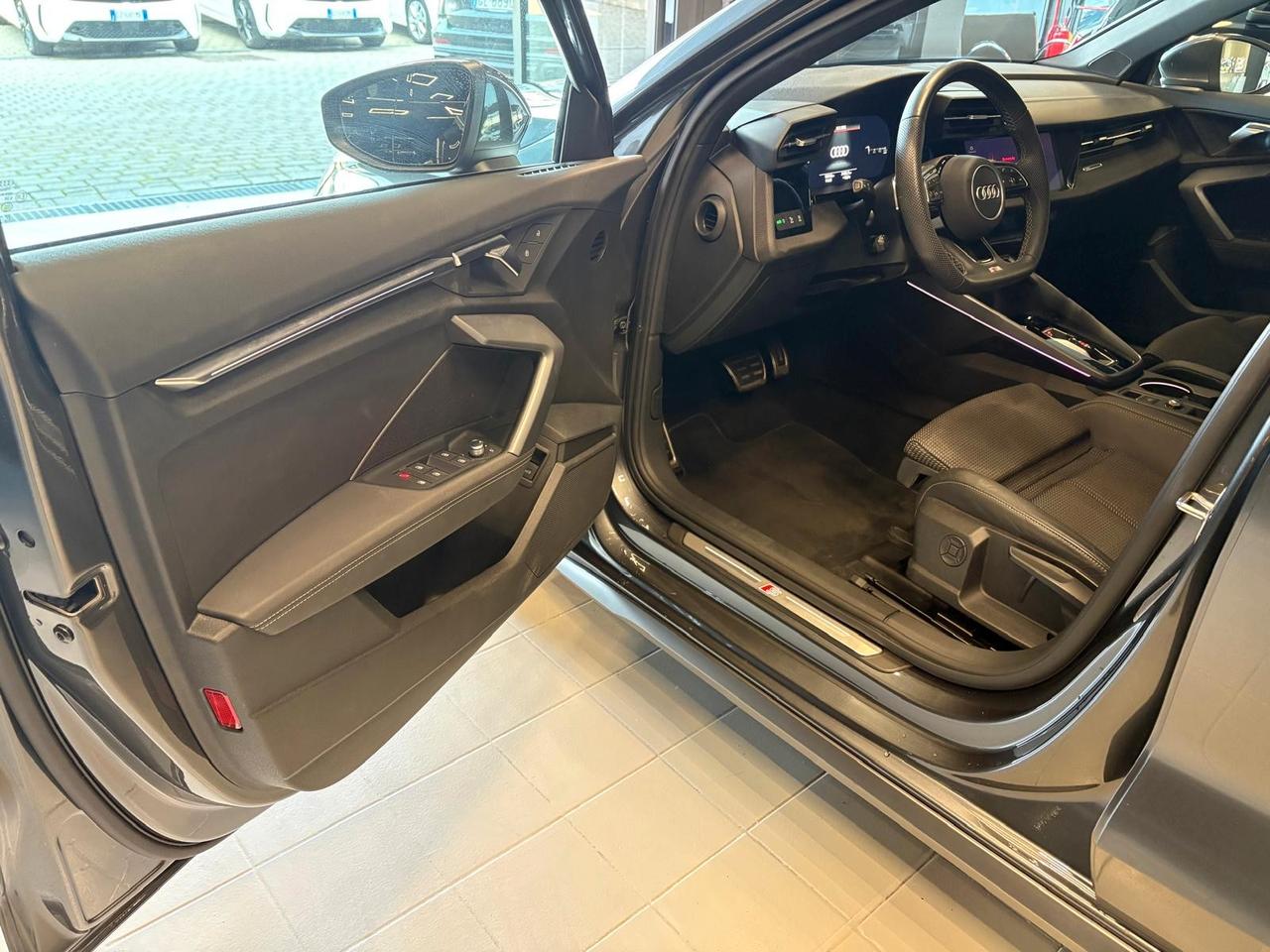 AUDI A3 4ª serie A3 SPB TDI 110 kW S tronic S ...