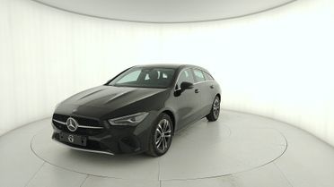 Mercedes-Benz CLA Shooting Brake 180 d Advanced auto