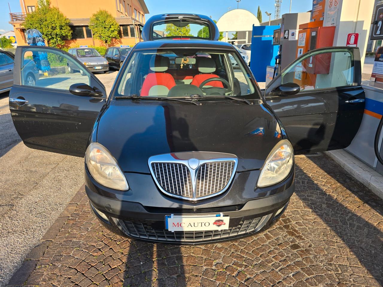 Lancia Ypsilon 1.2 con 258.000km