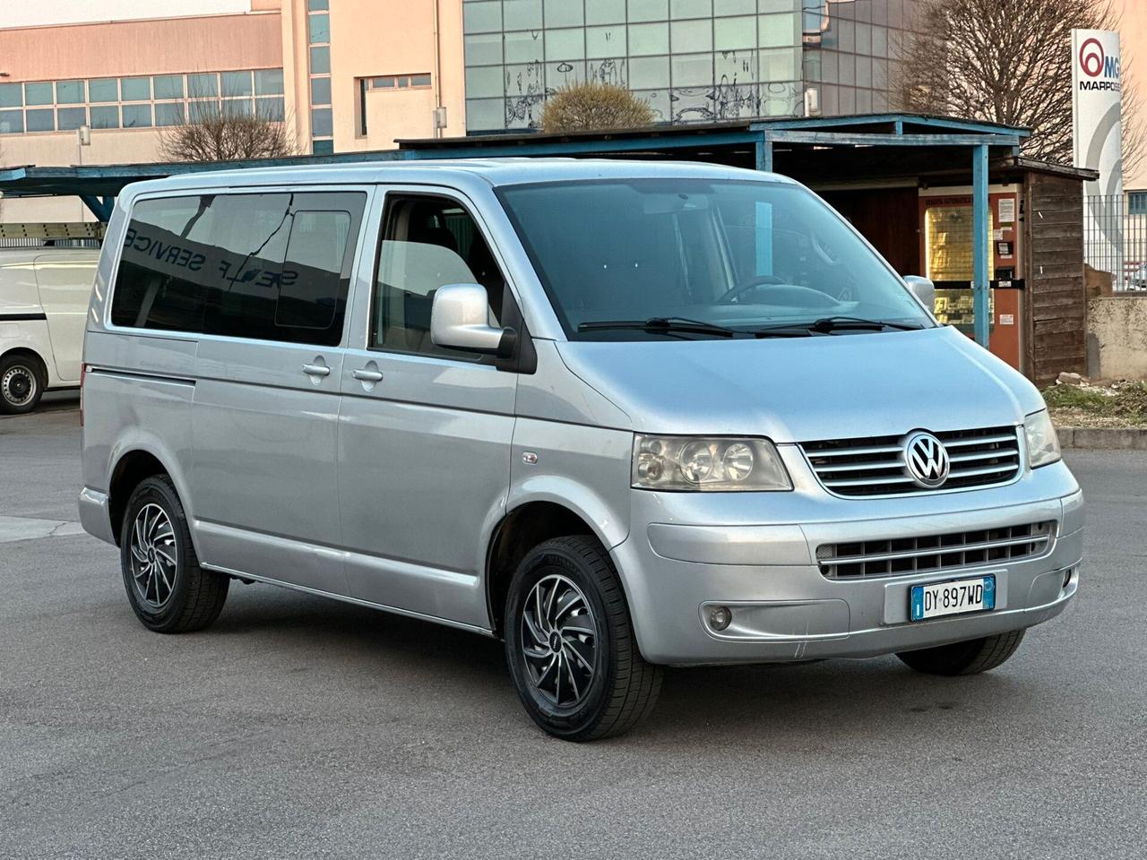 Volkswagen Transporter 2.5 TDI 131CV PC Kombi 9 posti