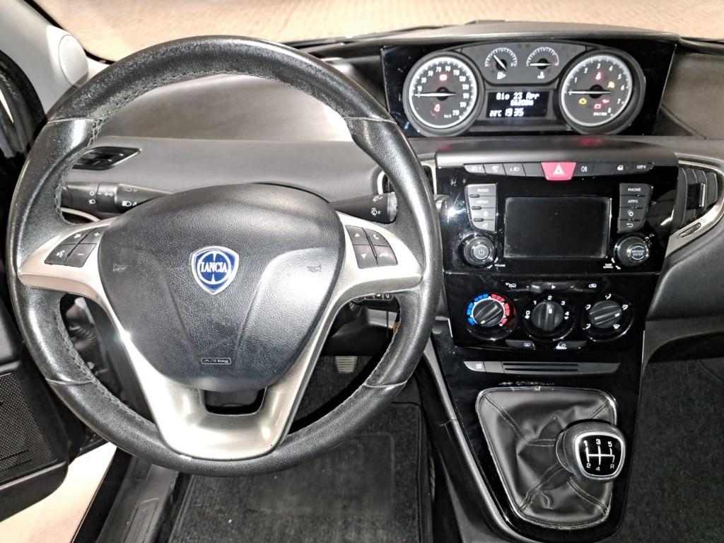 LANCIA Ypsilon III 2015 - Ypsilon 1.2 Gold 69cv