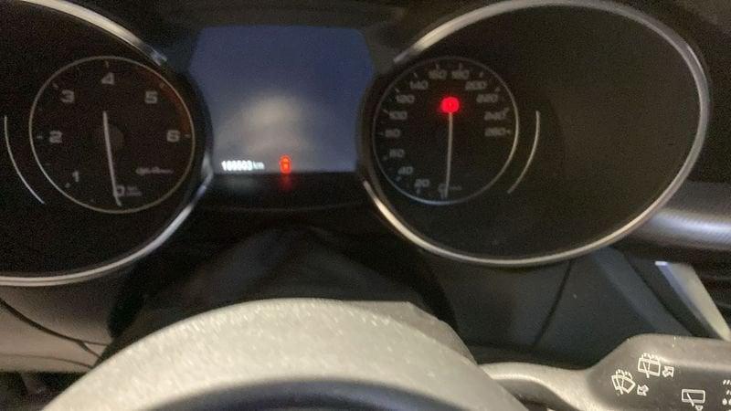 Alfa Romeo Stelvio Stelvio 2.2 Turbodiesel 180 CV AT8 RWD Executive