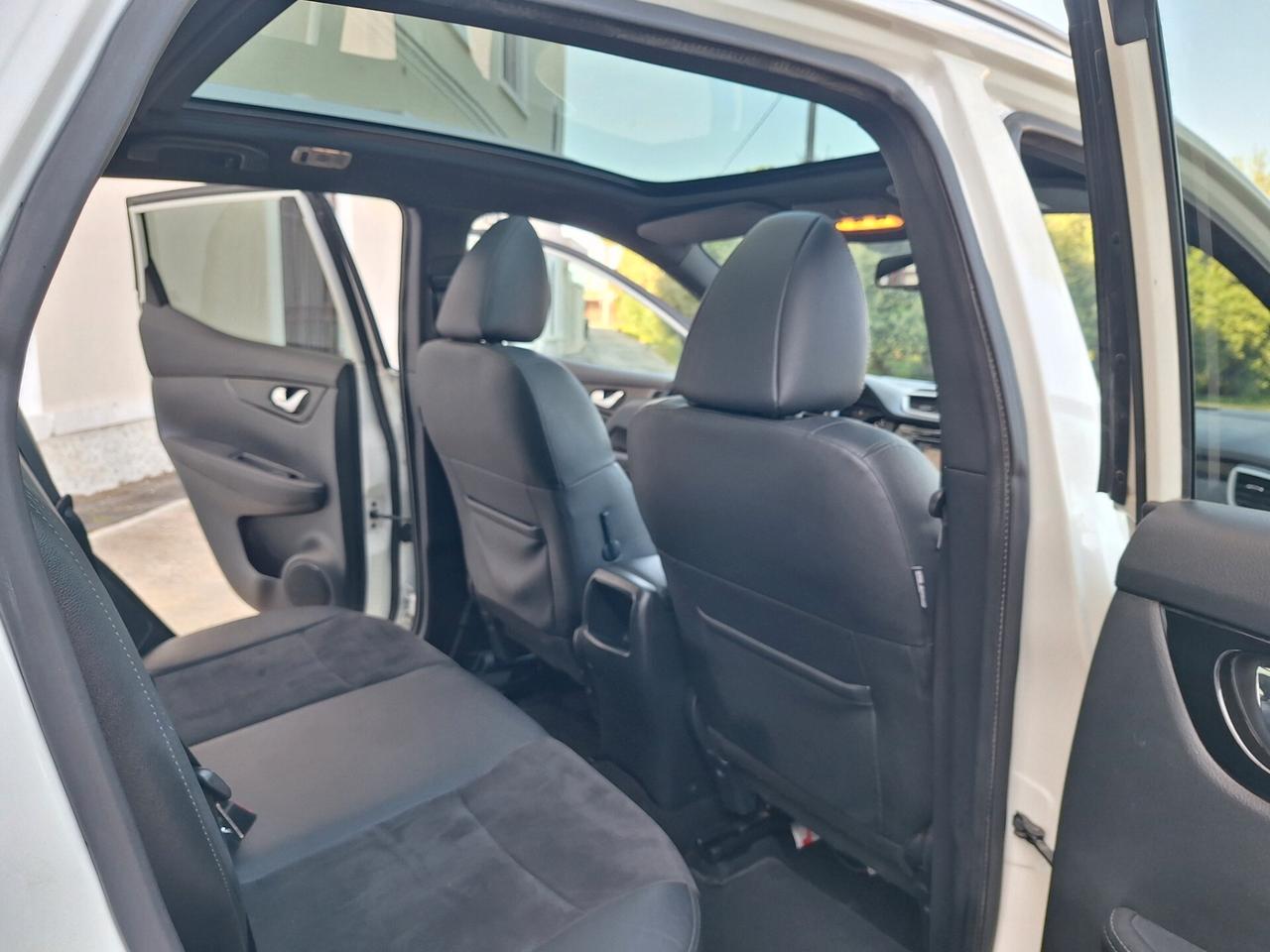 Nissan Qashqai 1.5 dCi Tekna"NAVI,PELLE,TETTO"
