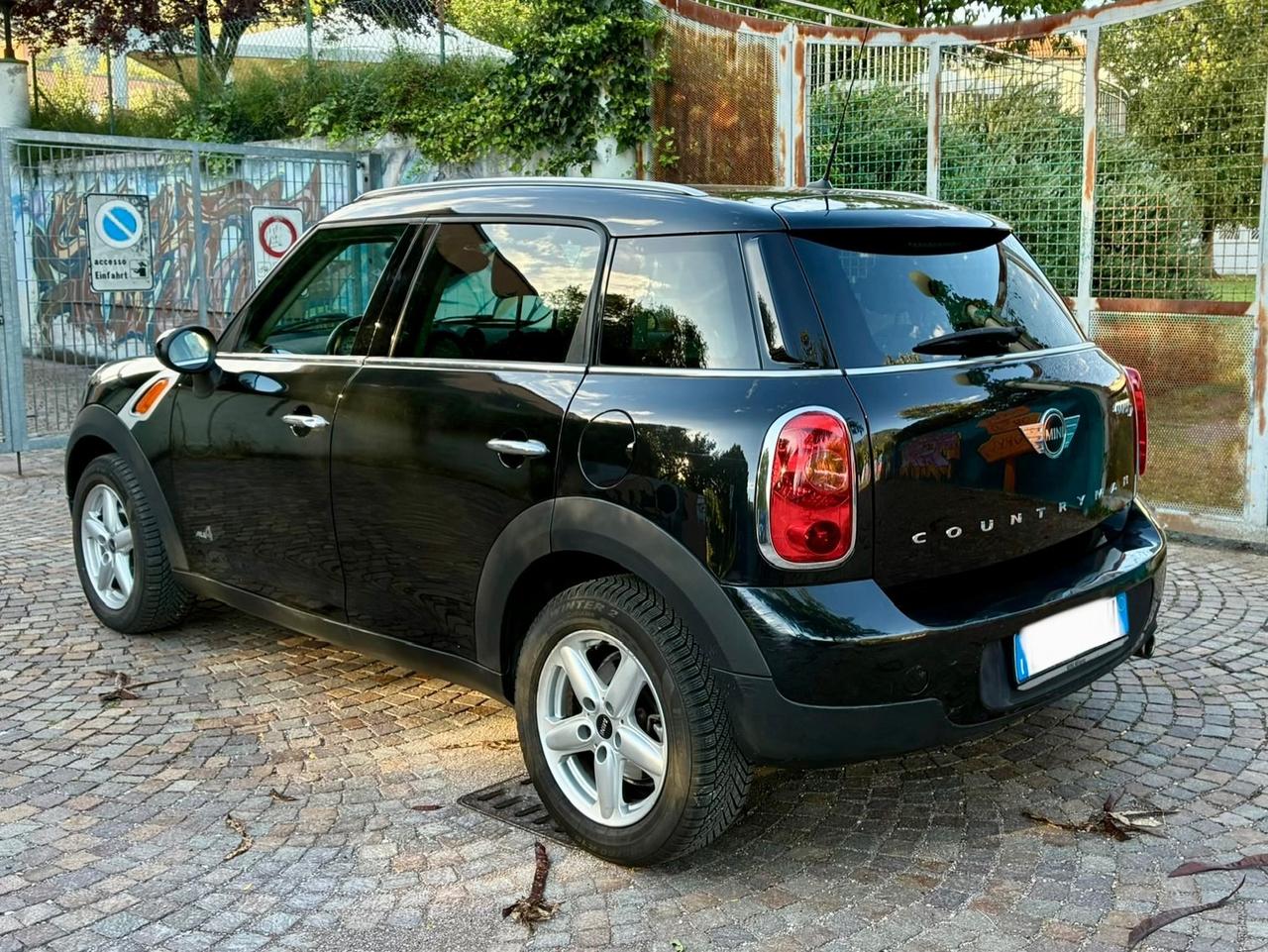Mini Cooper D Countryman 2.0 AL 4