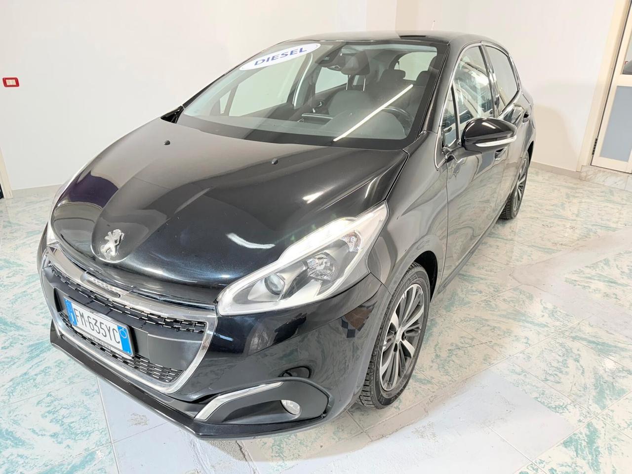 Peugeot 208 BlueHDi 75 5 porte Allure