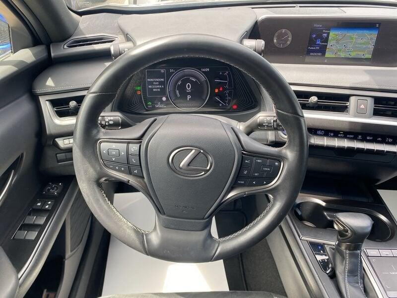 Lexus UX Hybrid Executive