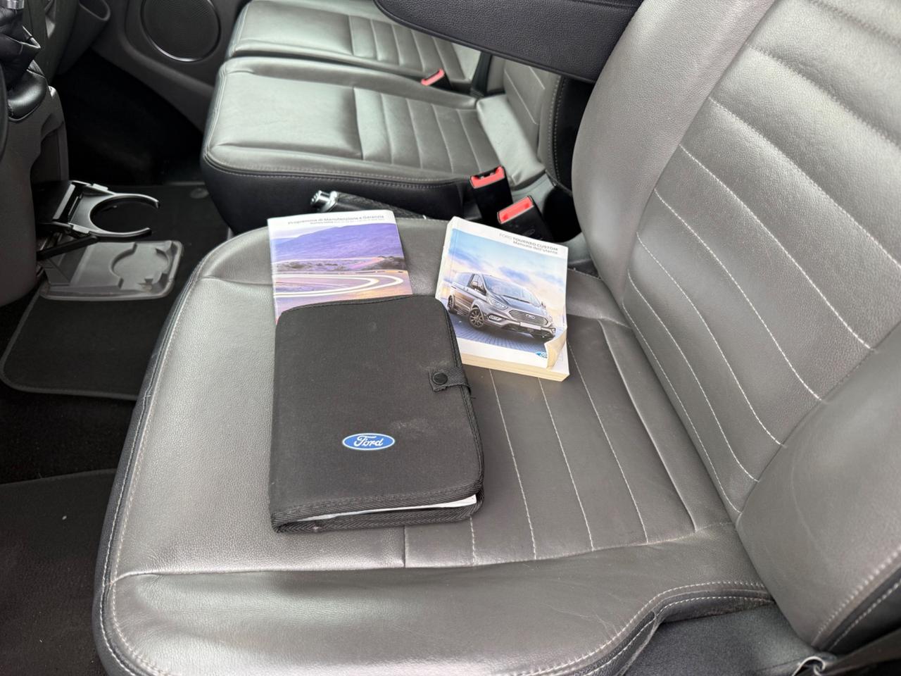 Ford Tourneo Custom 320 2.0 TDCi 185CV PL Titanium X