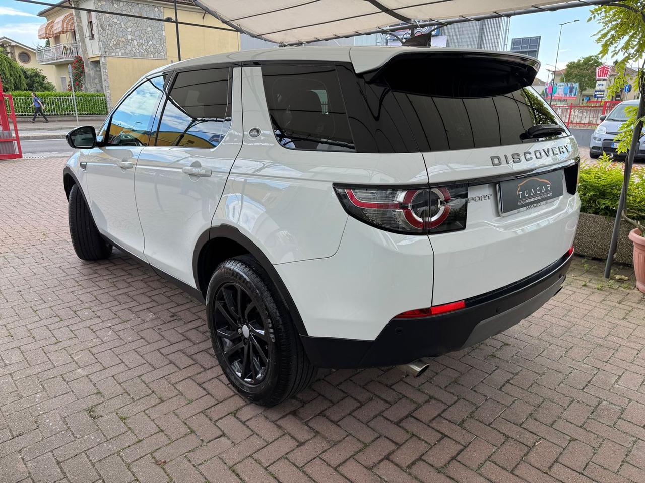 Land Rover Discovery Business Edition Premium Pure 2.0 TD4