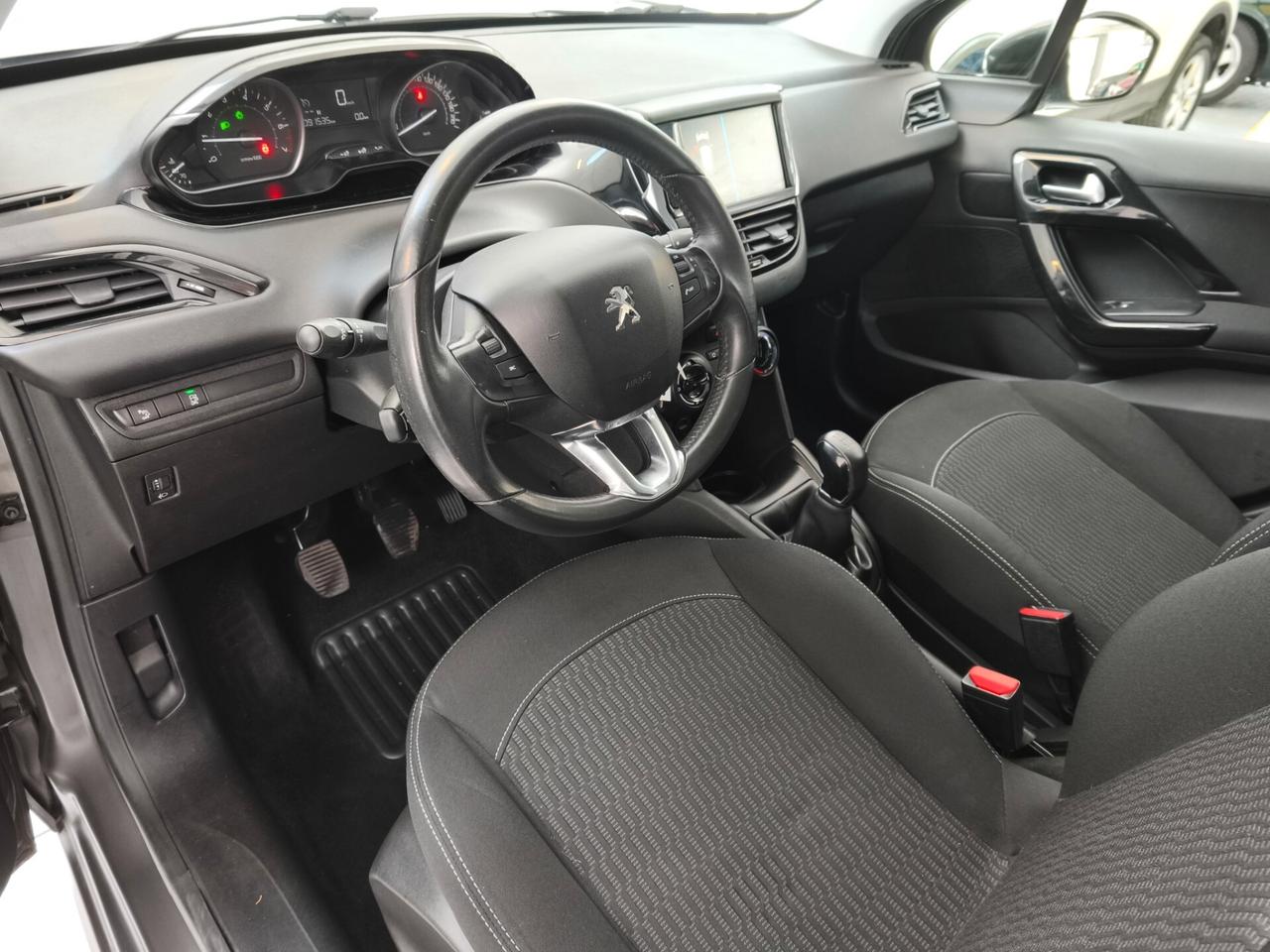 Peugeot 208 PureTech 82 5p. GPL Active