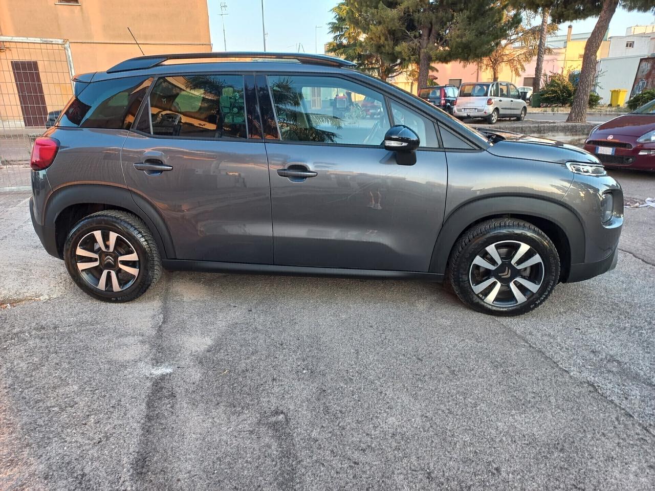 Citroen C3 Aircross C3 Aircross BlueHDi 100 S&S Shine