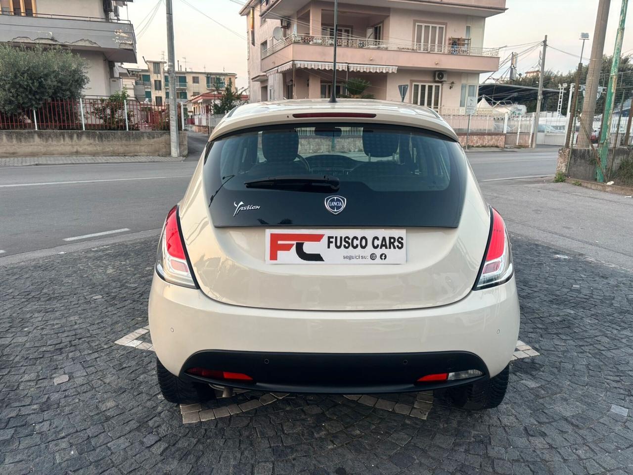 Lancia Ypsilon 1.2 69 CV 5 porte S&S Gold