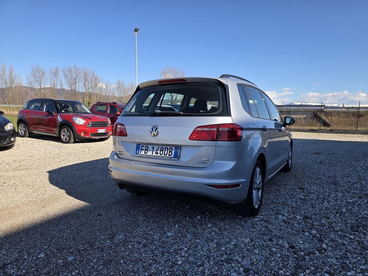 VOLKSWAGEN GOLF SPORTSVAN 1.6TDI 110CV DEL 2015