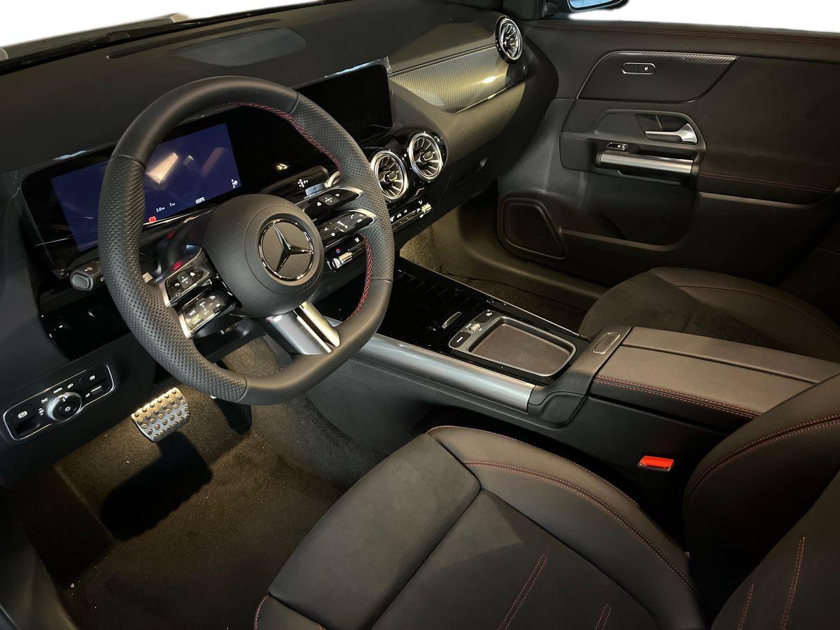 Mercedes-Benz GLA 180 d Automatic