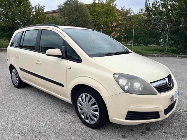 OPEL Zafira 1.6 16V Twinport Cosmo