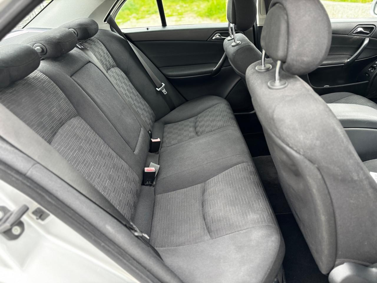 Mercedes-benz C 220 CDI cat Avantgarde