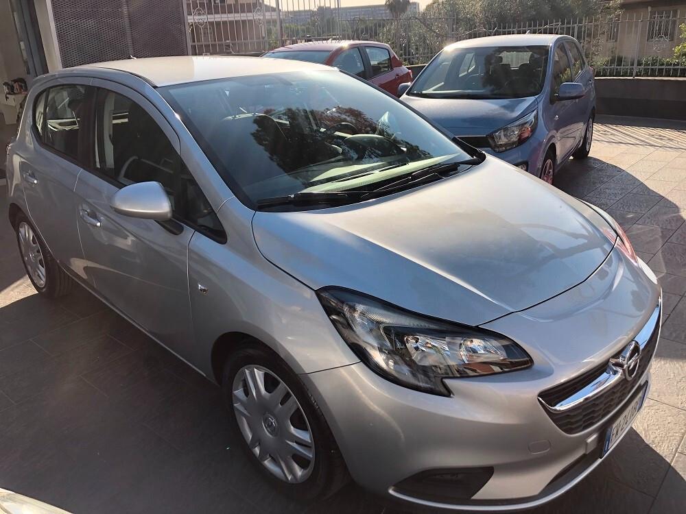 Opel Corsa 1.2 5 porte
