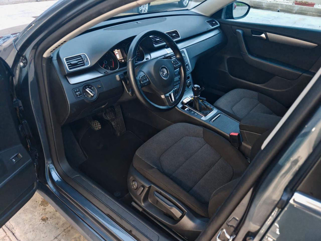 Volkswagen Passat Var. 2.0 TDI Highline BlueM.Tech.