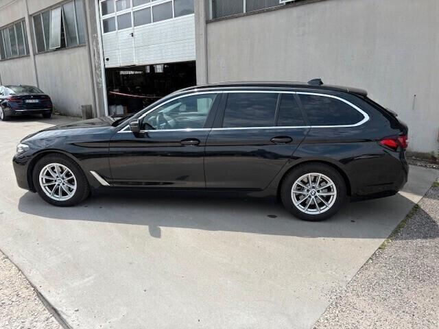 Bmw 520 520d 48V xDrive Touring Business