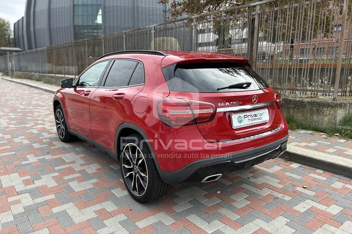 MERCEDES GLA 180 d Automatic Sport