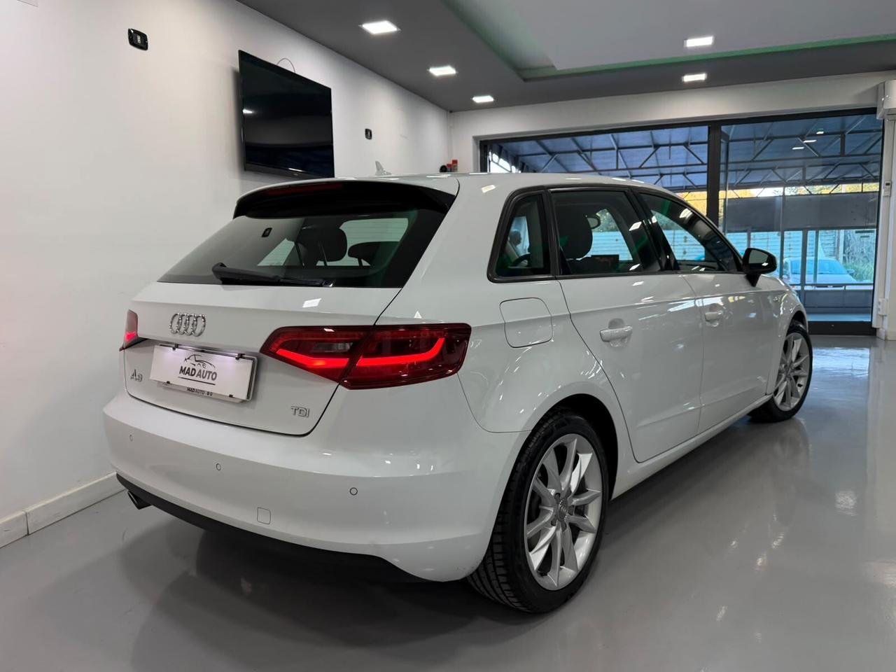 Audi A3 SPB 1.6 TDI Ambiente