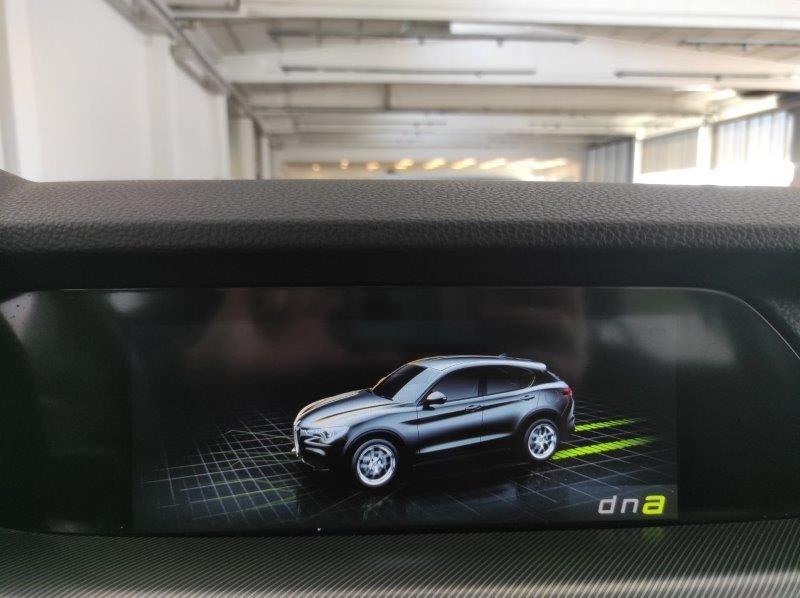 ALFA ROMEO Stelvio - Stelvio 2.2 Turbodiesel 190 CV AT8 Q4 Sprint