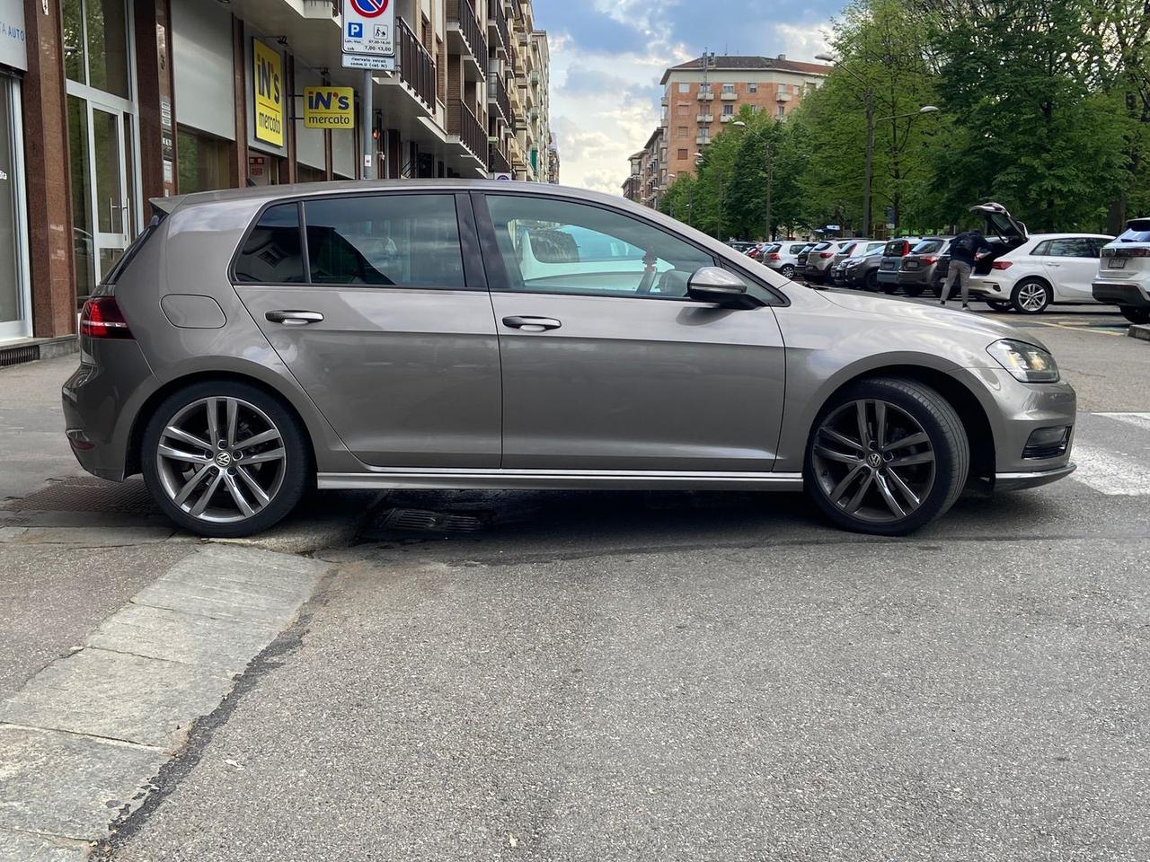 Volkswagen Golf Sport Edition 1.6 TDI BlueM #10426