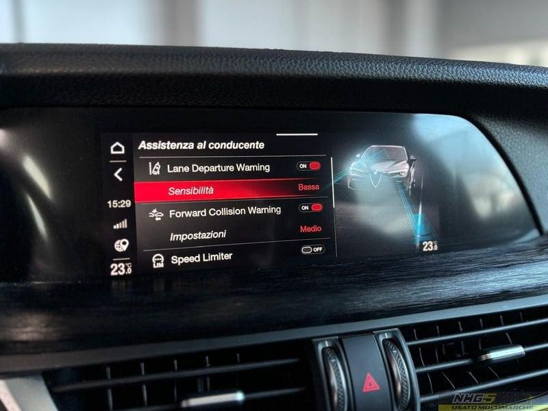 Alfa Romeo Stelvio Stelvio 2.2 Turbodiesel 160 CV AT8 RWD Business