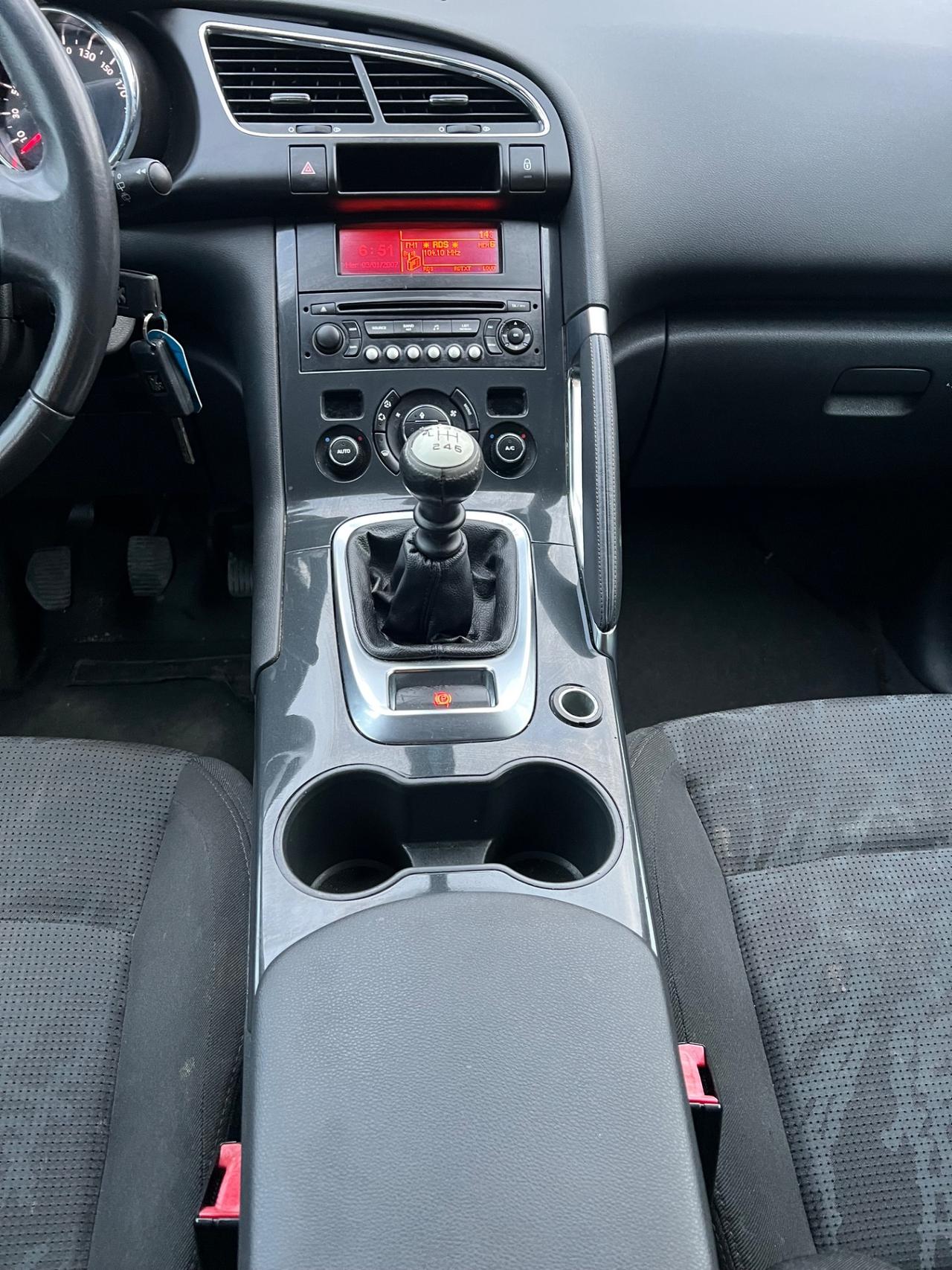 Peugeot 3008 1.6 HDi 112CV Tecno