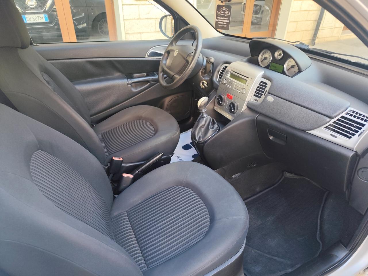 Lancia Ypsilon 1.2 BENZINA 60CV