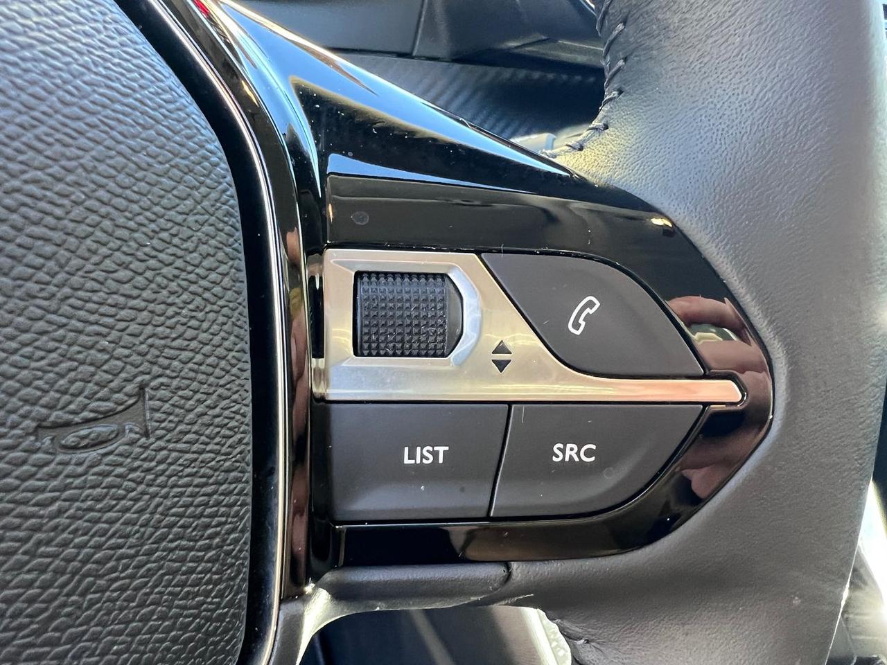 Peugeot 208 1.2 PureTech 75 Style #10280