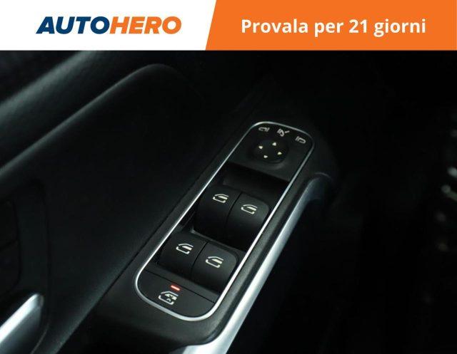 MERCEDES-BENZ GLB 200 d Automatic Sport