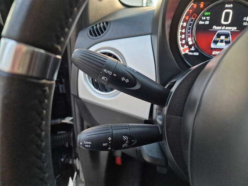 FIAT 500C 500 Cabrio 1.0 Hybrid Hey Google